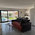 Neuve 5 Etoiles Avec Piscine Chauffée, à 900m Des Plages Villa