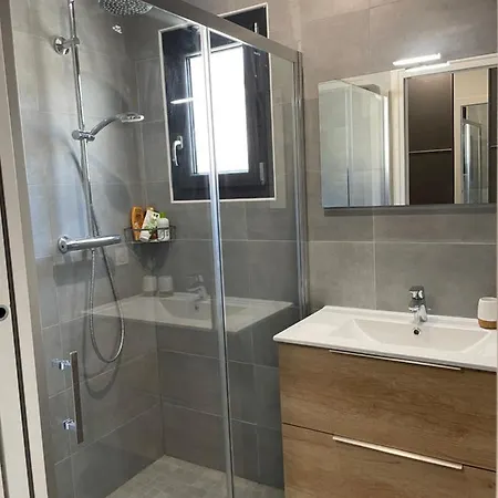 Neuve 5 Etoiles Avec Piscine Chauffee, A 900m Des Plages Villa