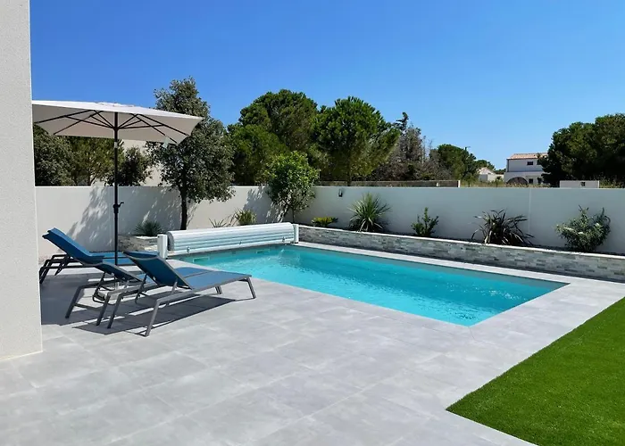 Neuve 5 Etoiles Avec Piscine Chauffée, à 900m Des Plages Villa Sérignan