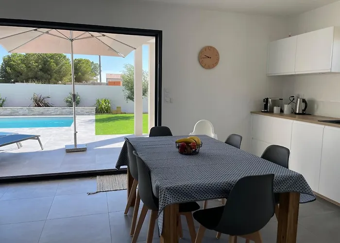 Villa Neuve 5 Etoiles Avec Piscine Chauffée, à 900m Des Plages *